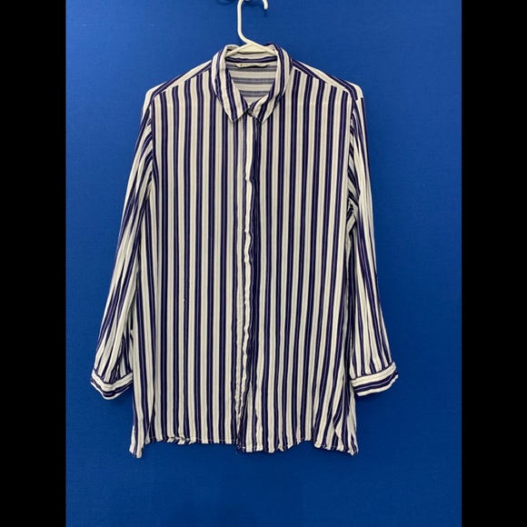 Stradivarius blouse - Picture 2 of 3